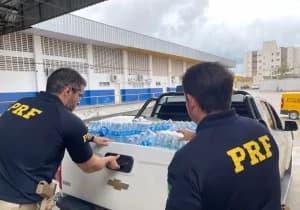 PRF-RN realiza a primeira entrega de donativos que serão transportados pelos Correios para o RS