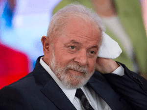 Derrota do governo Lula no Congresso vira piada na oposição