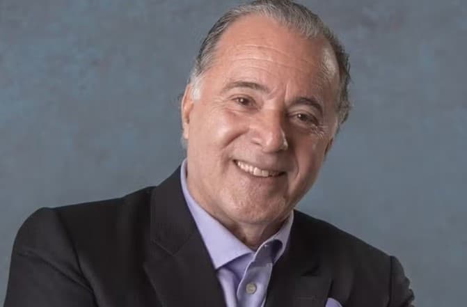 Tony Ramos é internado no Rio e passa por cirurgia para drenar um sangramento intracraniano