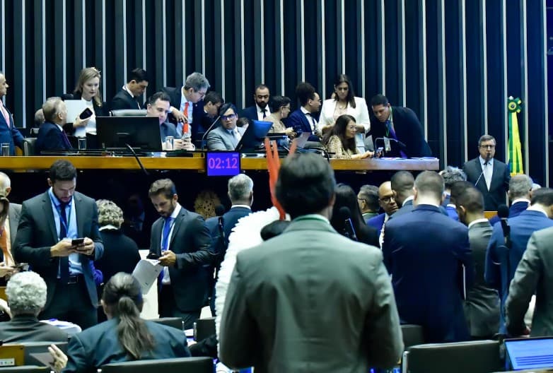 Bastidores: aliados veem ‘impotência’ do governo Lula em vetos que não ocorria nem com Bolsonaro