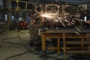 Produtividade trava crescimento, e nível brasileiro é 1/4 do americano