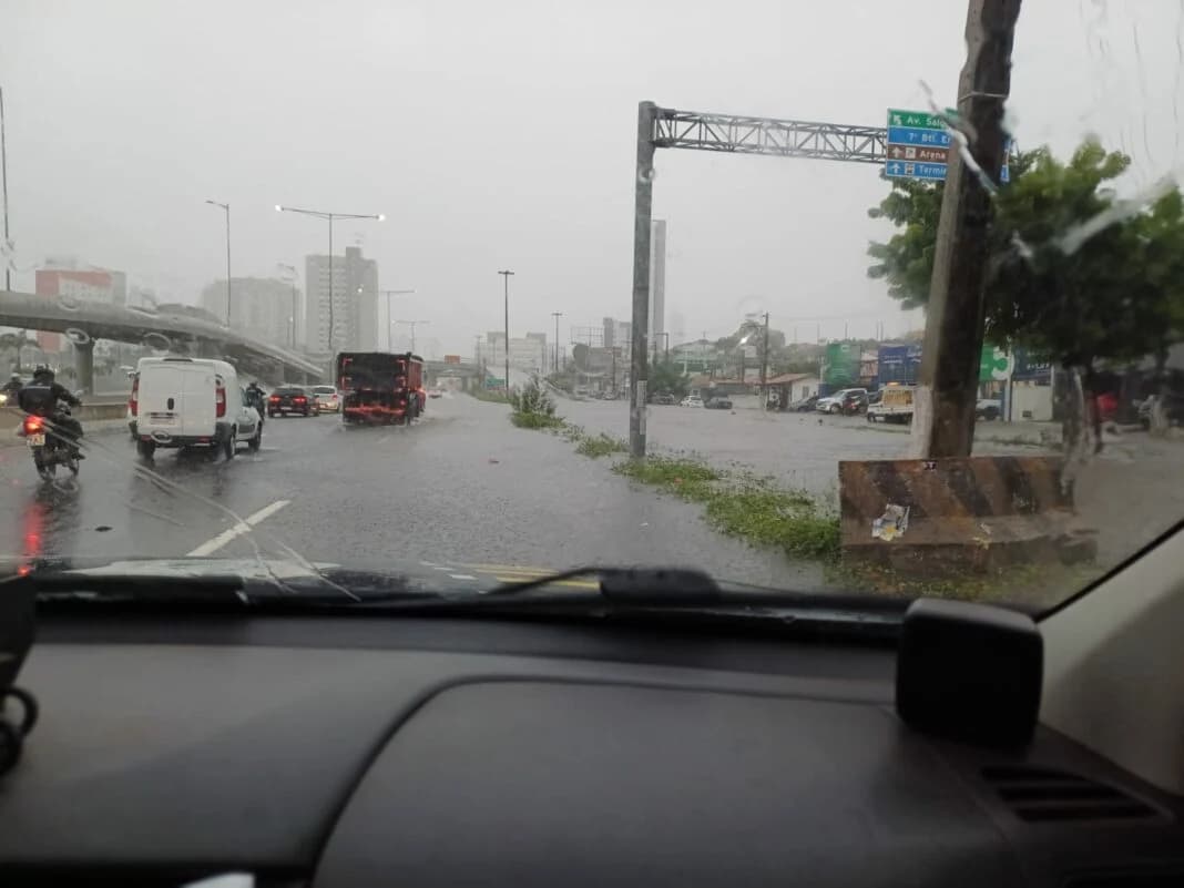 Subida do viaduto do Quarto Centenário é parcialmente interditada