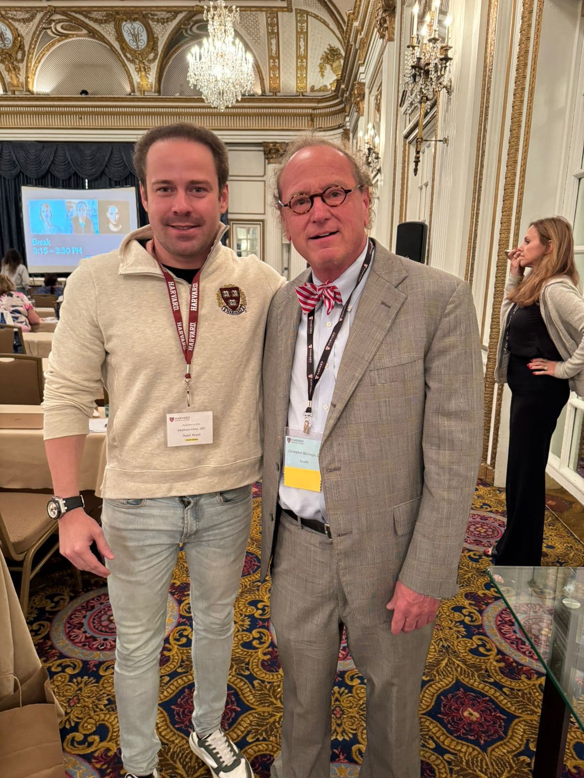 Médico potiguar Matheus Dore é o único representante brasileiro em congresso de psiquiatria em Harvard, nos EUA
