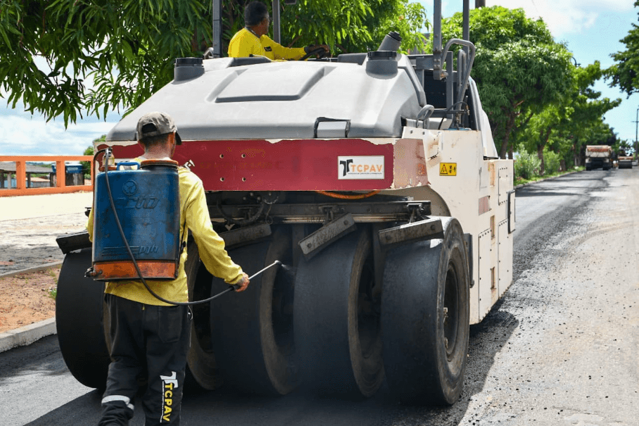 Serviços do Asfalto Novo em vias da Zona Leste de Natal atingem 100% de conclusão