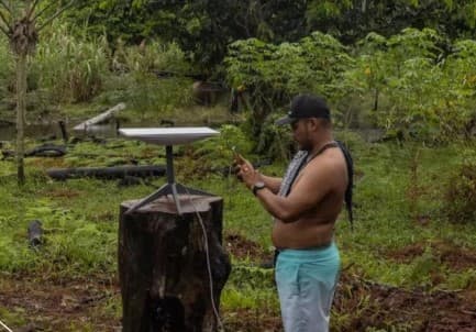 Tribo indígena brasileira que recebeu sinal de internet da Starlink se vicia em pornô e deixa de caçar
