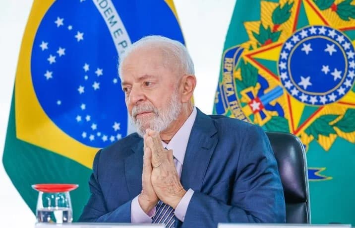 Lula sanciona Mover e taxação das “comprinhas” internacionais de US$ 50