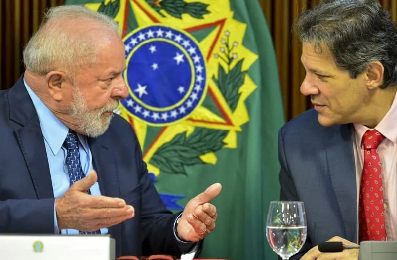 Lula diz que Haddad “jamais será enfraquecido” enquanto ele for presidente