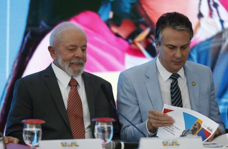 Governo Lula reembala medidas e usa recursos já previstos em pacote de R$ 5,5 bilhões anunciado para universidades