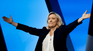 Pesquisa indica vitória da extrema direita em eleições antecipadas na França