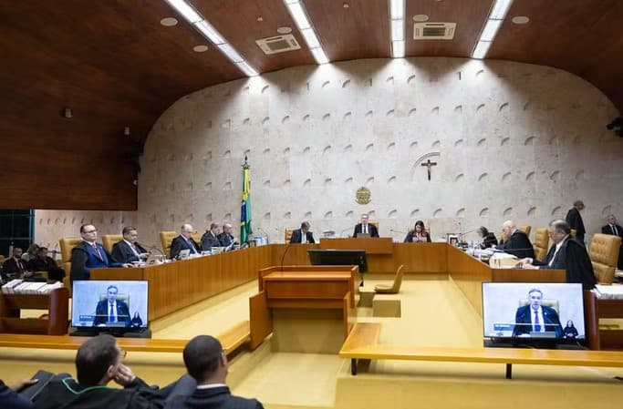 Decisão do STF de descriminalizar o porte de maconha gerou mais críticas que elogios nas redes sociais, aponta relatório da Quaest