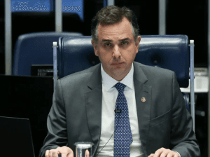 PEC da Anistia: Pacheco diz que “não tem compromisso” de levar proposta diretamente ao plenário