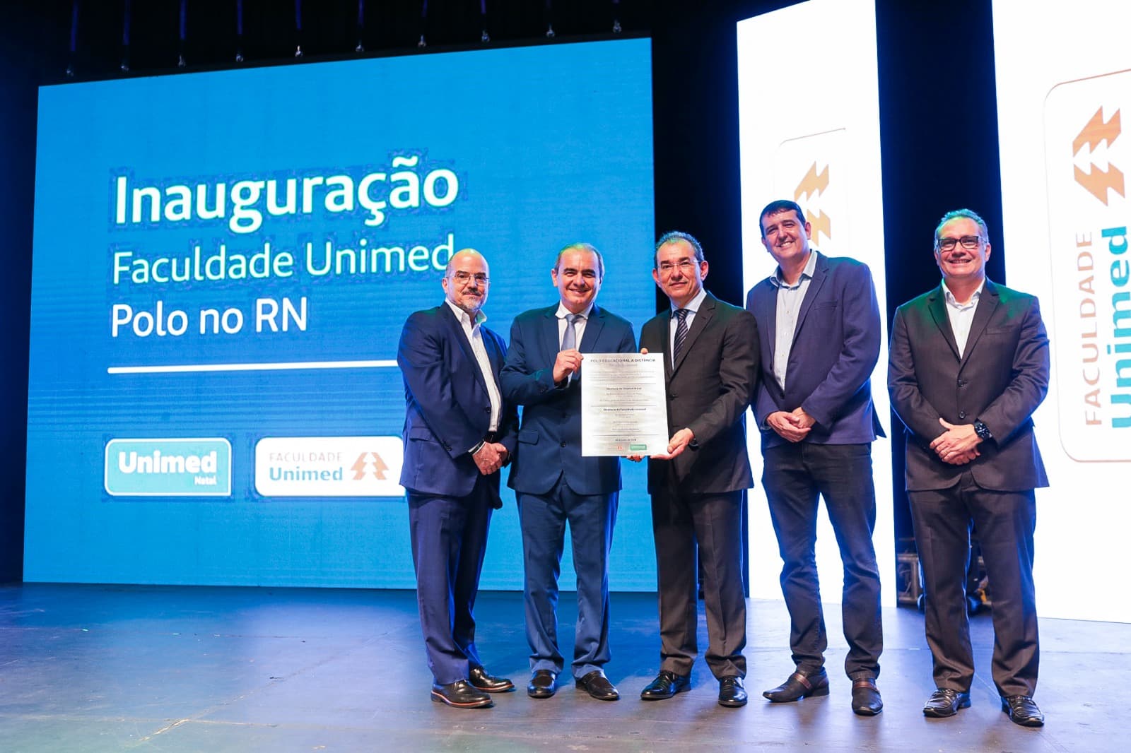 Em noite prestigiada, Unimed Natal inaugura polo de Faculdade no RN