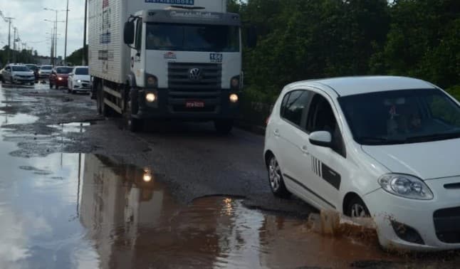 DER não tem data para recuperar avenida João Medeiros Filho