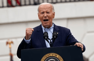 Pressionado até por herdeira da Disney, Biden volta a descartar desistência