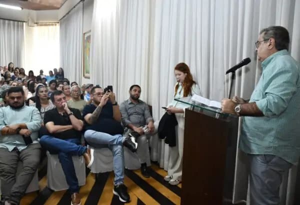 Artesãos de Natal agora terão passe livre nos ônibus ao voltar de eventos, anuncia prefeitura
