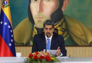 Justiça da Venezuela inicia perícia de atas e documentos eleitorais