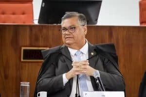 Congresso vai pedir suspensão de decisão de Dino que barrou emendas impositivas