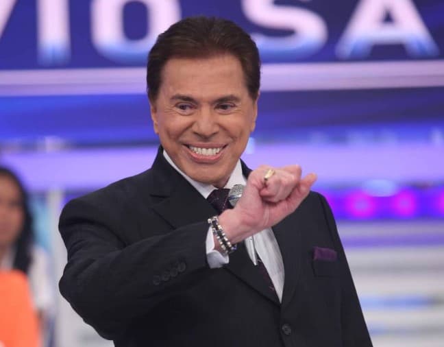 SBT suspende programação normal por tempo indeterminado por causa da morte de Silvio Santos