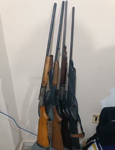 Criminosos fazem rifa de armas e munições e enviam ‘prêmios' pelos Correios, diz Polícia Civil