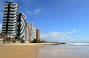 Praia de Areia Preta pode ser liberada para banho