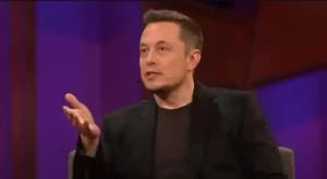 Idosa cai em golpe ao acreditar estar namorando Elon Musk e perde R$ 4 mil