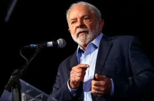 ‘Alguém que pratica assédio não vai ficar no governo', diz Lula após denúncias contra Silvio Almeida