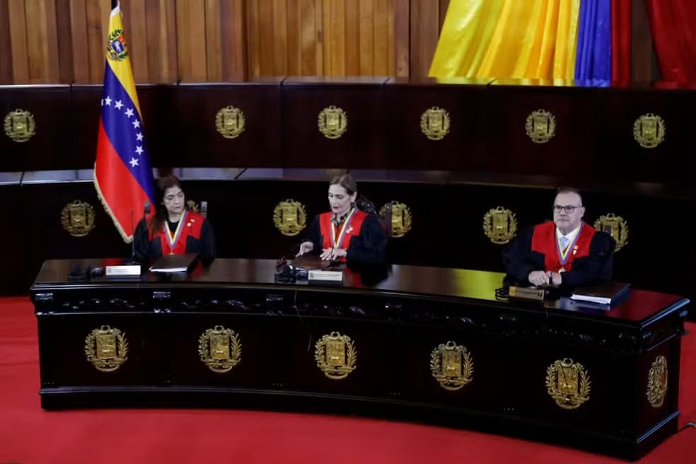 EUA sancionam juízes e aliados de Maduro e chamam eleição da Venezuela de ‘fraude eleitoral'
