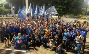 Vereador Gustavo Negócio realiza grande caminhada no Conjunto Gastão Mariz, em Nova Esperança