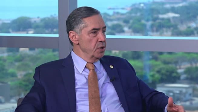 Decisões de Moraes refletem sentimento coletivo do STF, diz Barroso