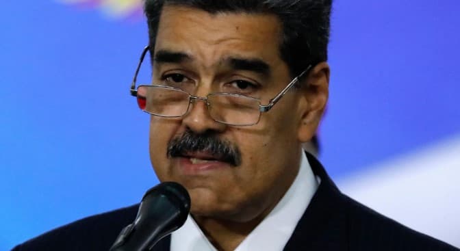 EUA apreendem avião de Nicolás Maduro na República Dominicana