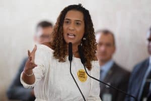 Terreiros de candomblé criticam Anielle e pedem intervenção de Lula em ministério