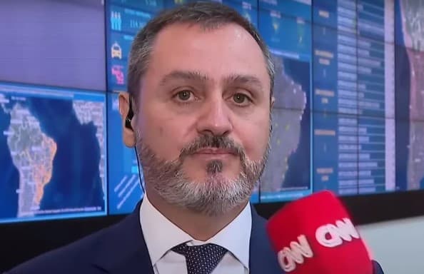 ELEIÇÕES 2024: diretor da PF diz que R$ 184 mil foram apreendidos só neste domingo
