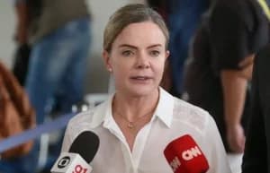 Ministro de Lula é criticado por Gleisi Hoffmann por fala sobre desempenho do PT nas eleições municipais