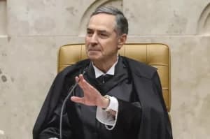 Barroso fala em perda de credibilidade aos que atacaram as urnas
