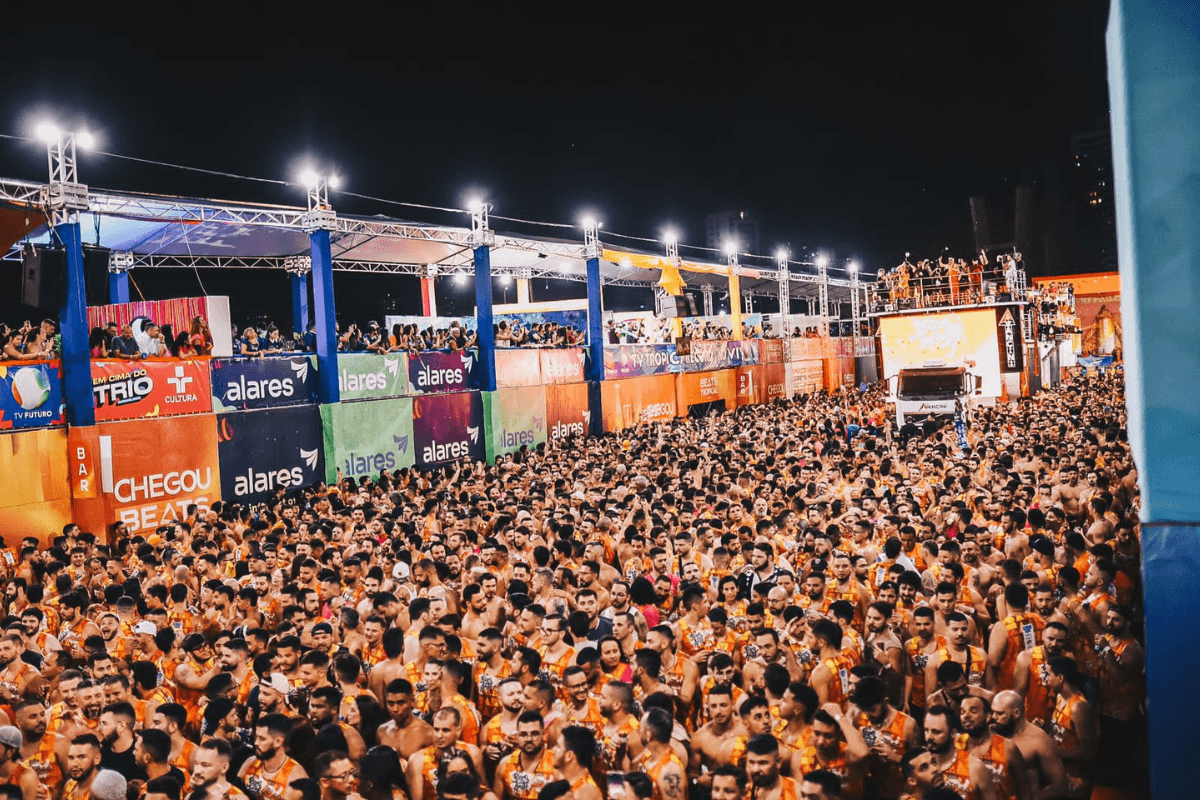 Carnatal 2024 anuncia Ricardo Chaves, É o Tchan, Timbalada e outras atrações gratuitas no Largo dos Reis