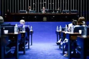 Senado vota convocação de ministro após oposição acusar “pedalada”