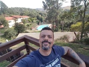 Moraes vota para tornar réu homem que ameaçou ministros do STF