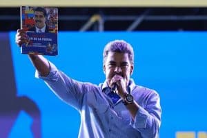 Maduro acusa Musk de investir US$ 1 milhão em “golpe” na Venezuela