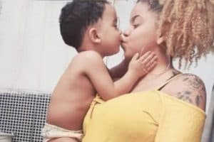 Mãe morta após decapitar o filho fazia declarações na internet