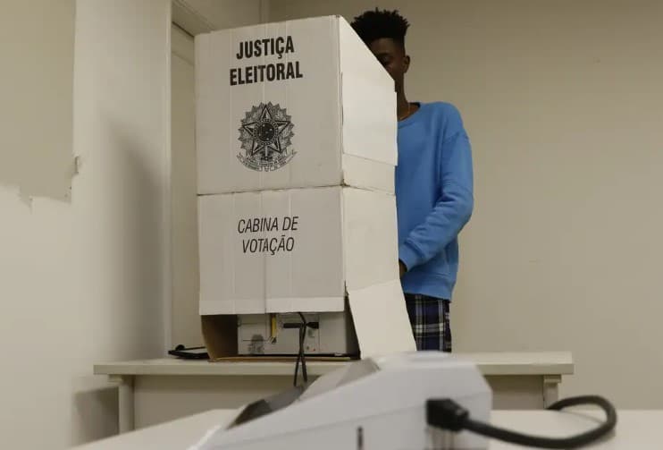 Não baixou o e-Título? Veja como consultar local de votação