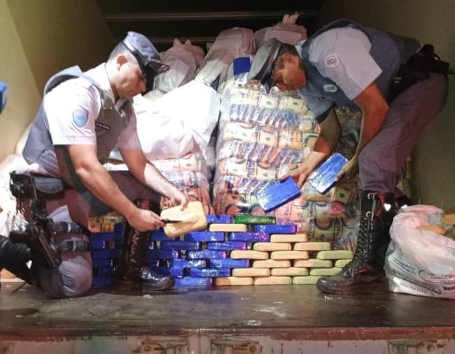 Desembargador manda prender traficante que foi solto após ser flagrado com 830 quilos de cocaína