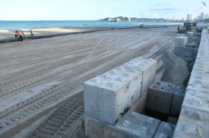 Justiça proíbe Idema de paralisar obras da engorda de Ponta Negra