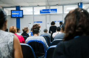 Ansiedade já é a terceira causa que mais afasta o brasileiro do trabalho em 2024