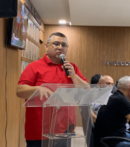 Gestão de Raniery Câmara montou ‘rachadinha’ em Santa Maria, e áudios do Secretário de Educação expõem esquema de corrupção