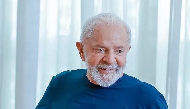 Lula ficará no Alvorada até domingo e ida a SP é incerta, diz Janja