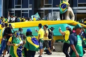 PF prende condenado pelo 8/1 que estava foragido na Argentina