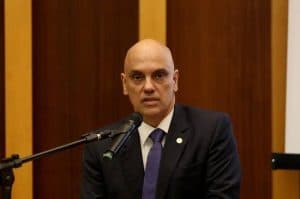 Moraes rechaça “anistia a criminosos” e diz que explosão no STF não é “fato isolado”