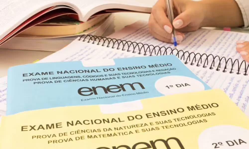 Enem 2024: primeiro dia do exame acontece neste domingo, e tem provas de linguagens e ciências humanas, além da redação