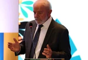 Lula parabeniza Trump pela vitória nas presidenciais norte-americanas