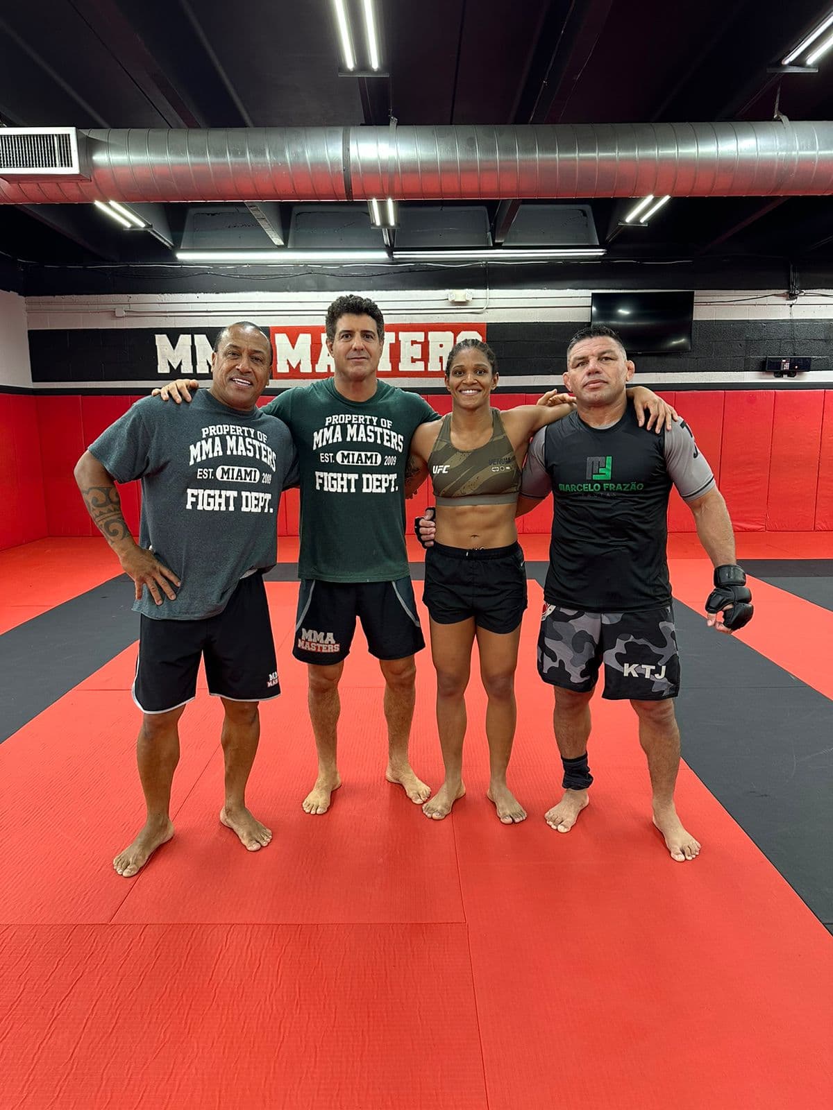 Gabriella Fernandes se prepara para representar o RN em mais um grande desafio no UFC